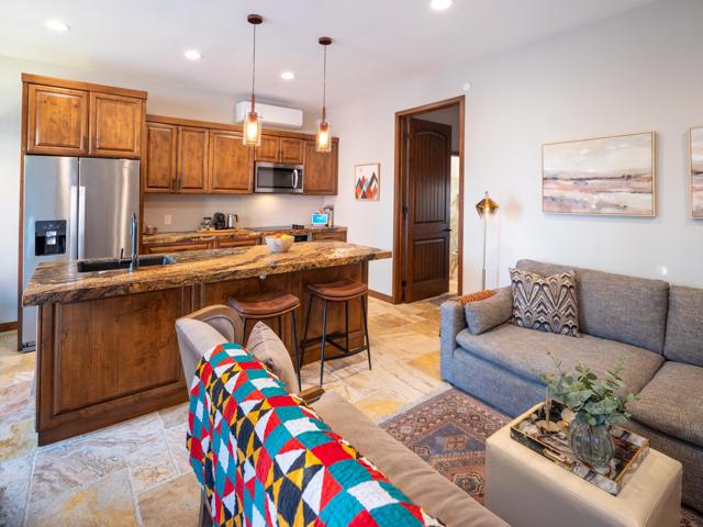 80394 Ave 48, Indio CA: https://media.crmls.org/mediaz/c3ae5844-617e-4296-8bd1-25cd85acd04d.jpg