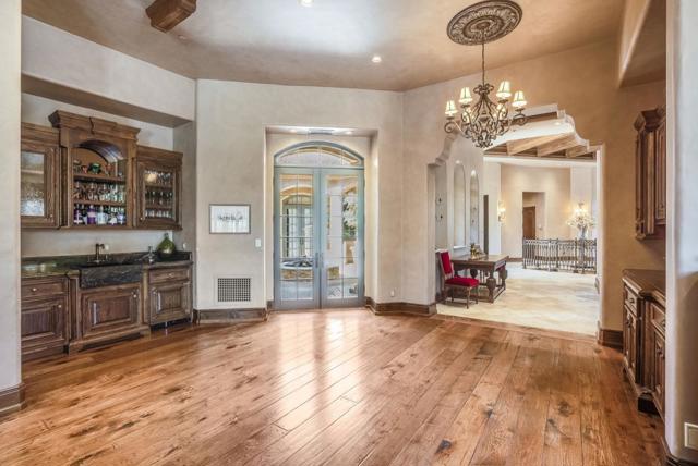 25751 Elena Road, Los Altos Hills CA: https://media.crmls.org/mediaz/c3ae70d5-4b57-4c00-9d55-4df9fa60ab3f.jpg