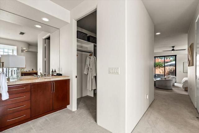 Image 36 of 43 For 50380 Via Serenidad