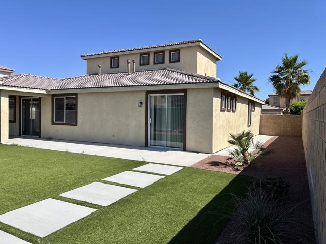 82602 Tivoli, Indio CA: https://media.crmls.org/mediaz/c3b003dc-9a66-4a4f-84dd-24ebe9bb187d.jpg