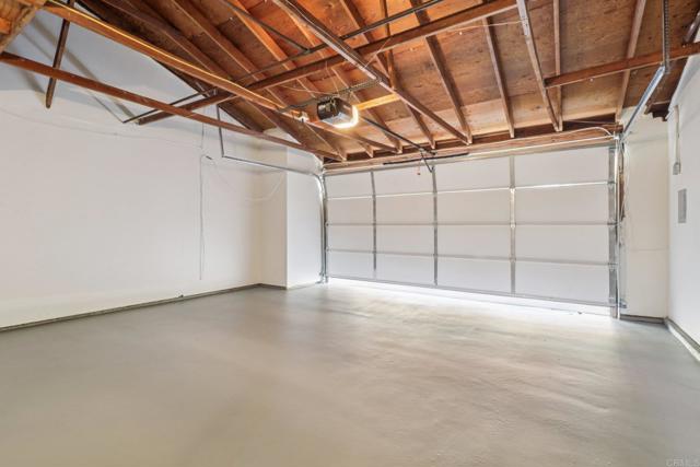 Detail Gallery Image 27 of 36 For 737 Nob Cir, Vista,  CA 92084 - 2 Beds | 2 Baths