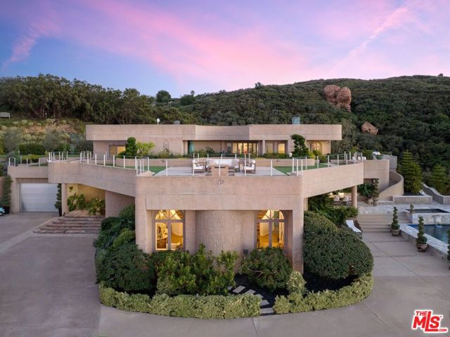 Drew Fenton | 415 Stunt Road Calabasas CA | MLS: 7285936