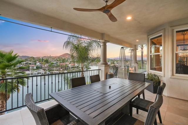 22590 Canyon Lake Drive South, Canyon Lake CA: https://media.crmls.org/mediaz/c3b52f05-8bca-432d-825a-05317bdfa522.jpg