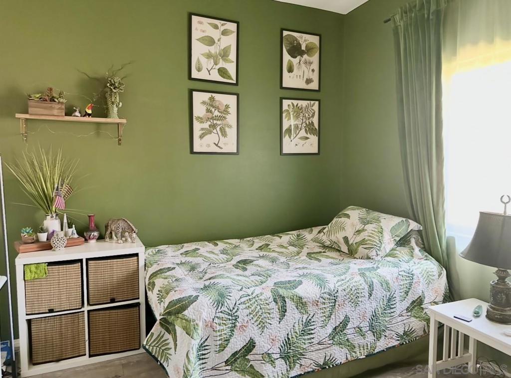 MLS #250043227SD image #25