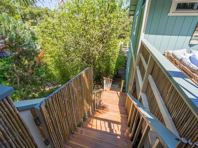 609 Encino Drive, Aptos CA: https://media.crmls.org/mediaz/c3b58e84-00e8-4e0a-b348-46797b37558c.jpg
