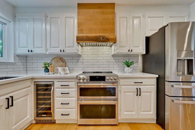 269 Bush Street, Mountain View CA: https://media.crmls.org/mediaz/c3b65d0c-c9a8-46a0-bb12-cbe166b5c292.jpg