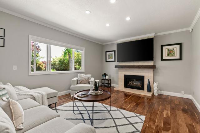 6176 Calle Del Conejo, San Jose CA: https://media.crmls.org/mediaz/c3b65fee-bd3f-42ea-b412-49b0eaaaa65f.jpg