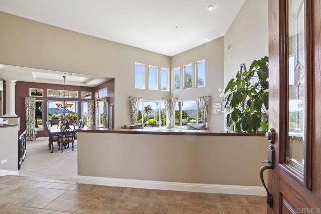 Detail Gallery Image 8 of 68 For 334 Old Stagecoach Run, Alpine,  CA 91901 - 4 Beds | 3/1 Baths