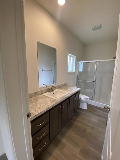 Image 4 of 21 For 99 Marigold Avenue