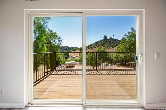 11112 Calgary Way, Valley Center CA: https://media.crmls.org/mediaz/c3b975fc-c350-4ca4-b78d-b2c28d684e52.jpg