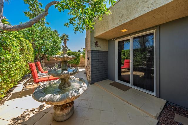 3162 Sunflower N Loop, Palm Springs CA: https://media.crmls.org/mediaz/c3ba9f1c-d3cc-4bb1-b4f4-a379ba59a41a.jpg