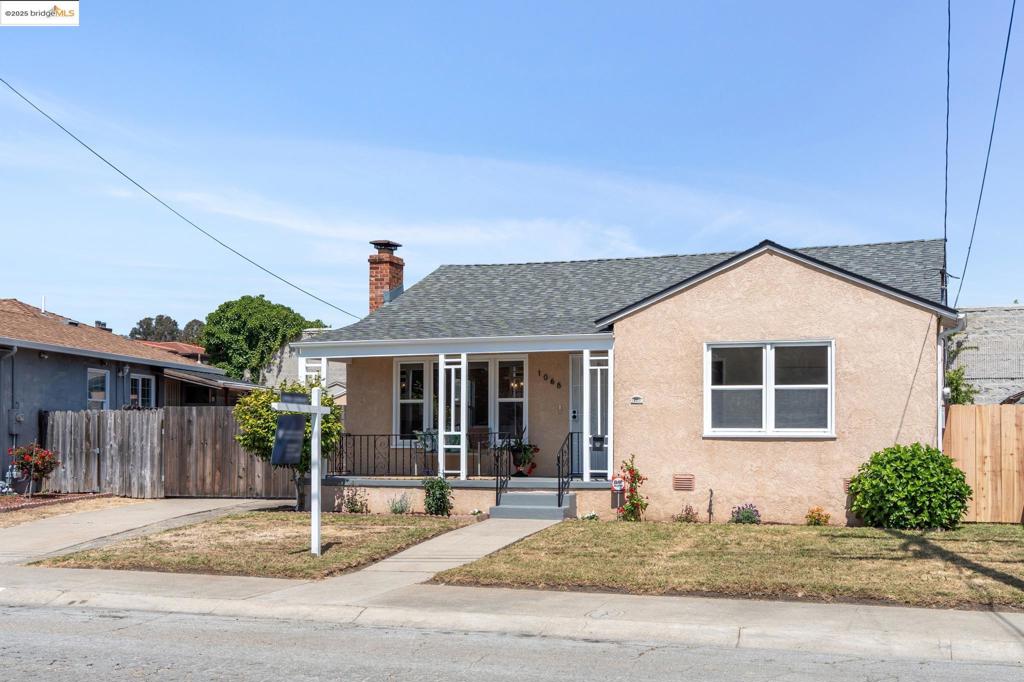 1068 Dillo St.