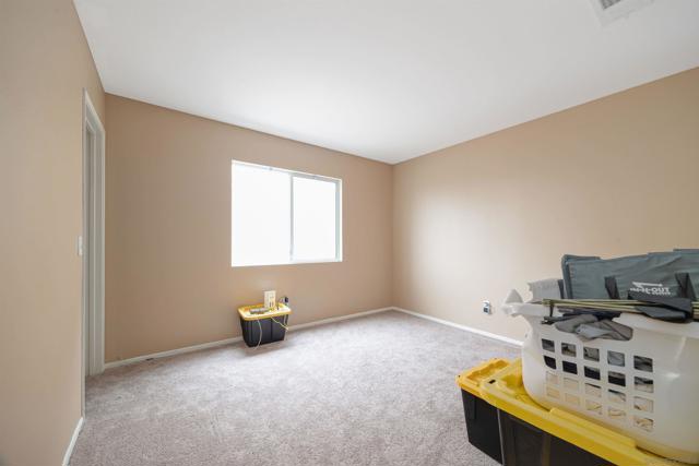 314 La Soledad Way, Oceanside CA: https://media.crmls.org/mediaz/c3bdee82-4bf1-444c-b8ed-8e6f1dde4383.jpg