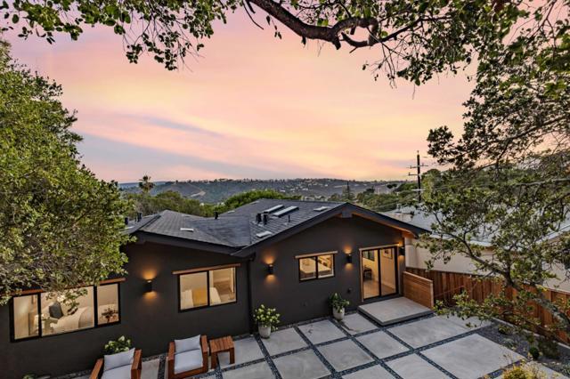 140 Northam Avenue, San Carlos CA: https://media.crmls.org/mediaz/c3c1228b-0de8-416c-9a7e-6c6079591f2c.jpg