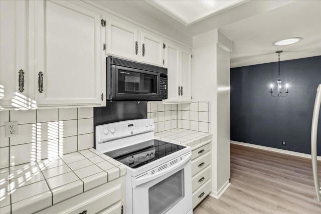 118 Nissen Road, Salinas CA: https://media.crmls.org/mediaz/c3c15e28-c857-4f6f-8f88-5bb5a5e5cb7e.jpg