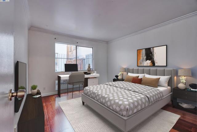 151 Lakeside Dr, Oakland CA: https://media.crmls.org/mediaz/c3c2aa32-6404-408b-b591-6f85a6c46391.jpg