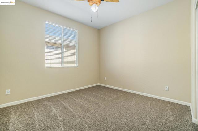 1008 Finn Way, Brentwood CA: https://media.crmls.org/mediaz/c3c305c3-f876-42ed-8825-29be14482401.jpg
