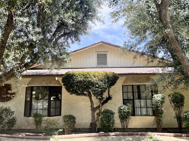 1642 W 27th Street, San Bernardino CA: https://media.crmls.org/mediaz/c3c33c06-fe61-446b-b99c-54ed82143e89.jpg