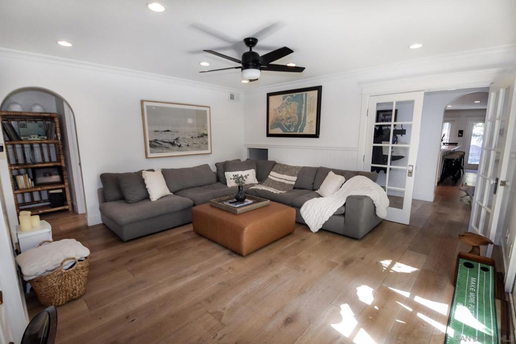 MLS #250022756SD img 17