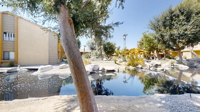 48255 Monroe Street, Indio CA: https://media.crmls.org/mediaz/c3c4aeab-0c50-4823-8ee4-dfe1eb0538d4.jpg