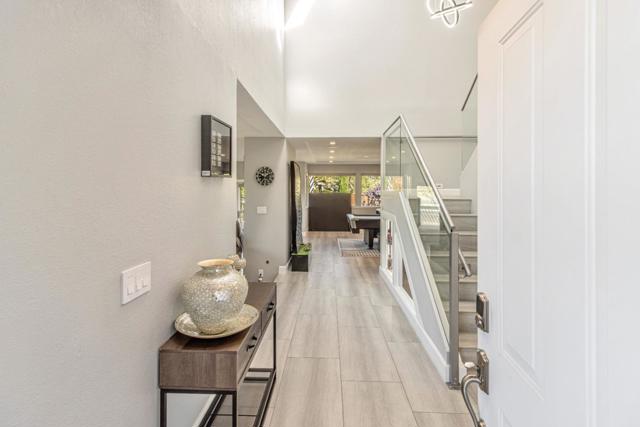 11550 Skyline Boulevard, Oakland CA: https://media.crmls.org/mediaz/c3c5137a-36b0-4243-9f1d-e5c30c5bd599.jpg