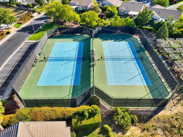 337 Upton Pyne Dr, Brentwood CA: https://media.crmls.org/mediaz/c3c54d4a-129a-495c-866e-6d7632ddb9ac.jpg