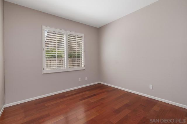11357 Wills Creek Rd, San Diego CA: https://media.crmls.org/mediaz/c3c5bcce-a388-4900-b7d4-ff90a6241eff.jpg