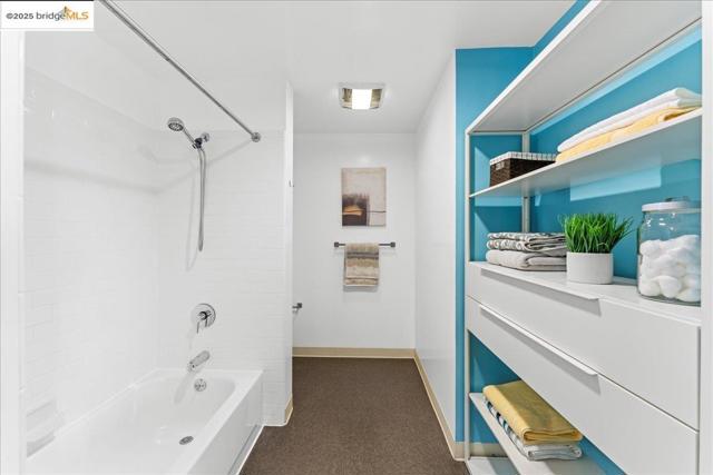 1201 Pine St, Oakland CA: https://media.crmls.org/mediaz/c3c5d267-78b2-40ba-a9d4-f71354c2d535.jpg