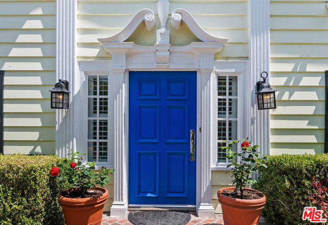 12039 Weddington Street photo 3