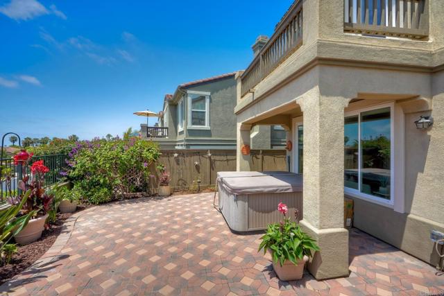 7479 Mermaid Lane, Carlsbad CA: https://media.crmls.org/mediaz/c3c71dc0-a0a3-41d6-9b14-6d04796318ff.jpg