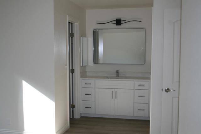 Image 11 of 18 For 7095 Martwood Way