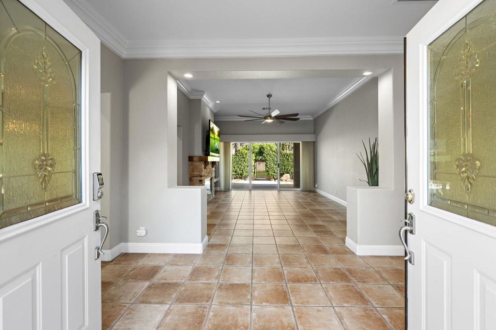 MLS #219138859DA image #3