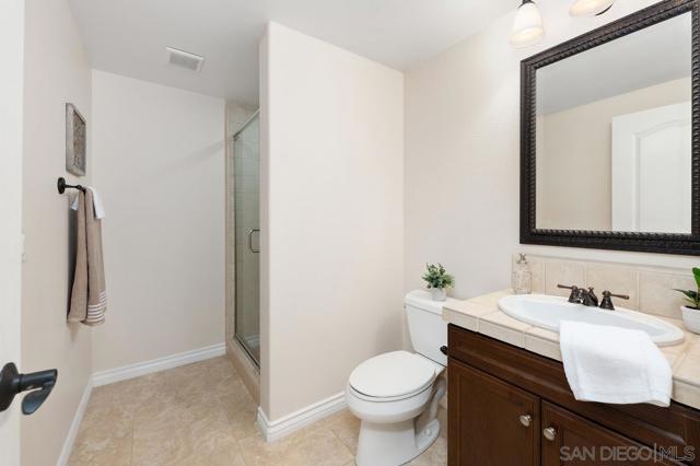 15501 Bristol Ridge Ter, San Diego CA: https://media.crmls.org/mediaz/c3c880fb-5308-404c-820c-abd58ff85182.jpg