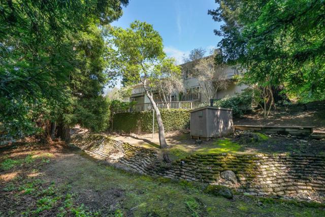 1162 Barroilhet Drive, Hillsborough CA: https://media.crmls.org/mediaz/c3c9a5a4-dcef-437a-bc20-29a8b4e54b7e.jpg