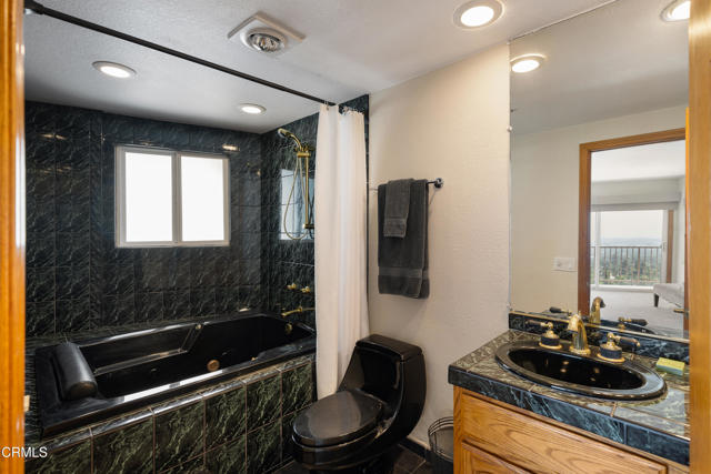 Detail Gallery Image 56 of 70 For 2954 Zane Grey Ter, Altadena,  CA 91001 - 5 Beds | 5/1 Baths