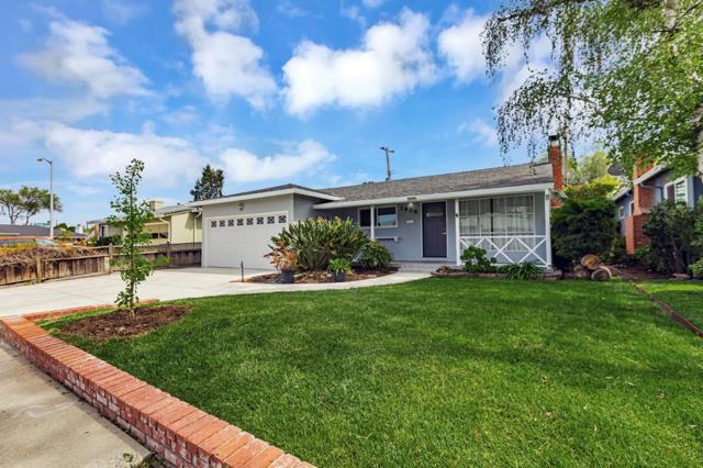 2806 Ruth Court, Santa Clara CA: https://media.crmls.org/mediaz/c3ca7846-3b58-4c6f-a9f0-a1ab9a0a297d.jpg
