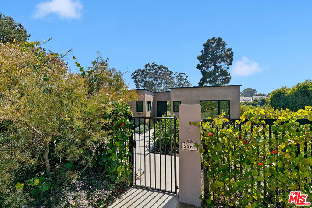 MLS #26836017 image #3