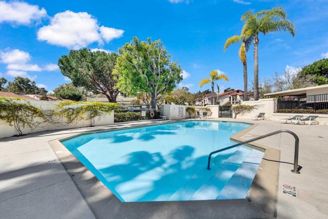 4040 Porte La Paz, San Diego CA: https://media.crmls.org/mediaz/c3caf5a3-b419-4654-9184-7556461a5a5b.jpg