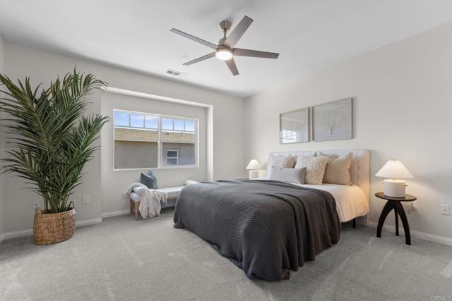 Detail Gallery Image 14 of 31 For 1325 Holly Ave, Imperial Beach,  CA 91932 - 3 Beds | 2/1 Baths