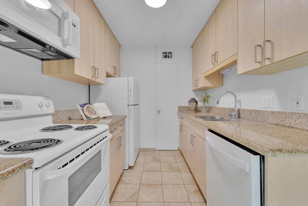 4859 Collwood - photo 15