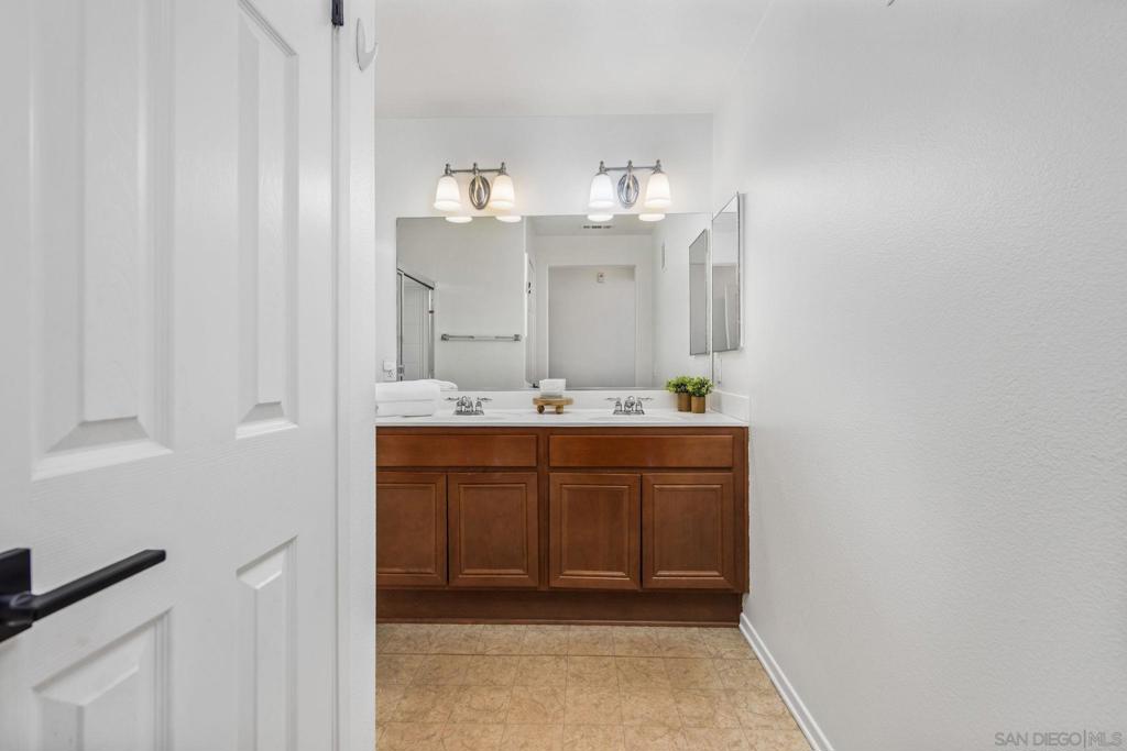 16913 Laurel Hill Ln - photo 20