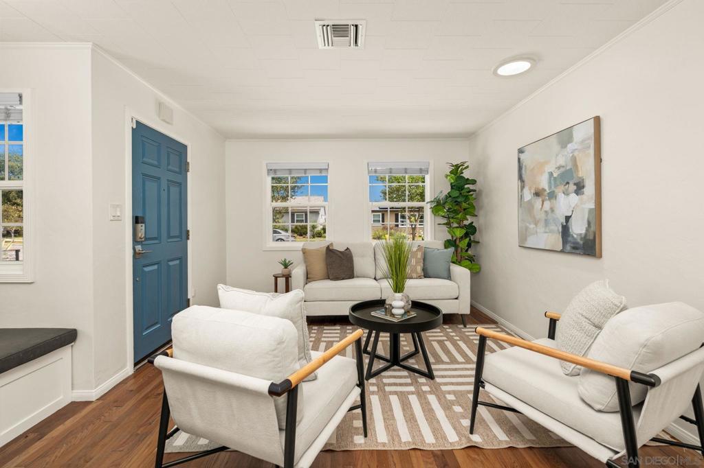 4740 Altadena - photo 7