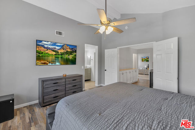 2745 Rodney Street photo 7