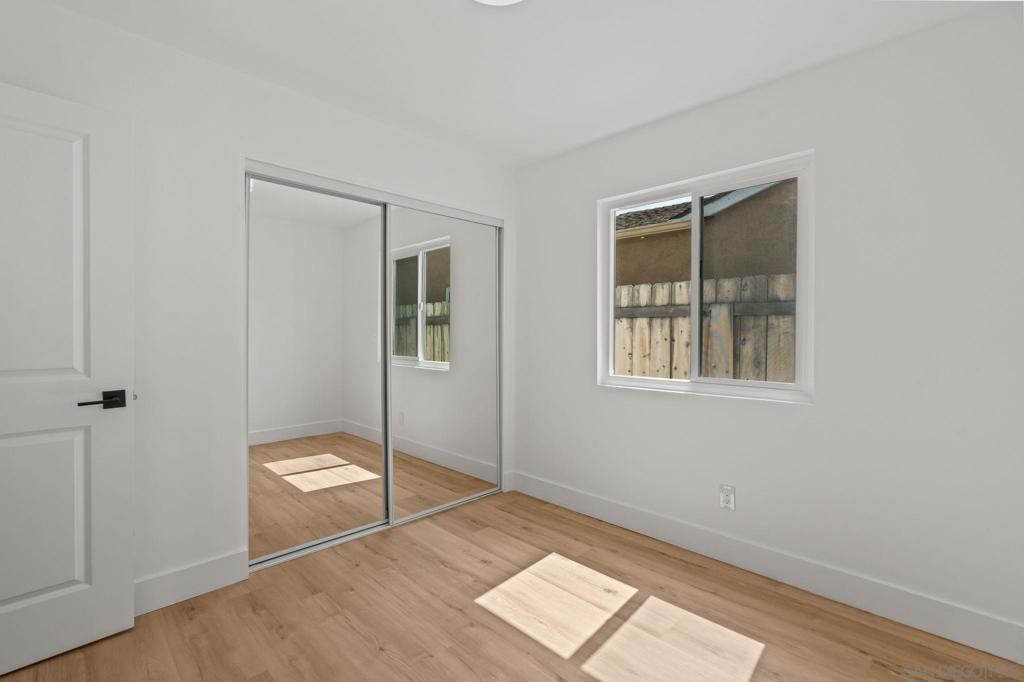 MLS #250045026SD image #16