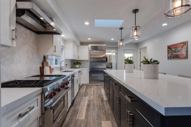129 Santa Cruz Avenue, Aptos CA: https://media.crmls.org/mediaz/c3d89a8c-d014-435f-a6ee-7c20790a0c75.jpg