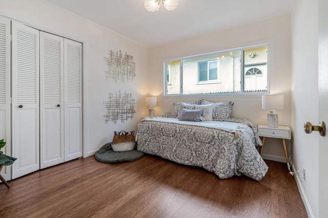 18 Queen Anne Court, Millbrae CA: https://media.crmls.org/mediaz/c3d95bda-11a3-41ce-b98c-35a2b669a0f3.jpg