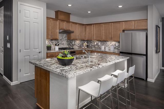 1920 Peony Street, Hollister CA: https://media.crmls.org/mediaz/c3d99c49-75c0-426d-a242-eebac7ba7a06.jpg