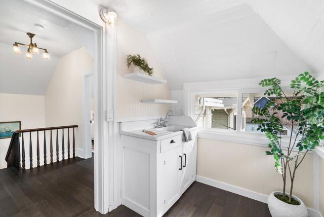 126 Cedar Street, Santa Cruz CA: https://media.crmls.org/mediaz/c3d9cc43-fd83-4f24-9fb4-d9616906cbb9.jpg