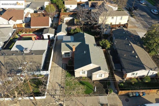 1711 D St, Antioch CA: https://media.crmls.org/mediaz/c3da61d7-fa05-4503-81ce-b4876f65a5fe.jpg