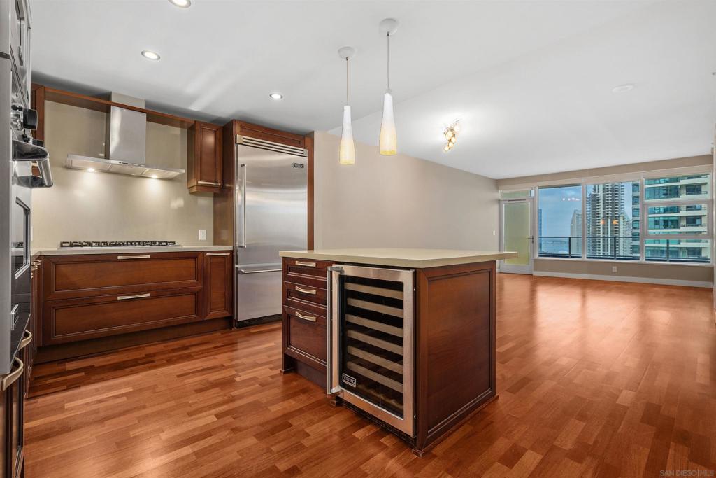 1325 Pacfiic Hwy. - photo 8